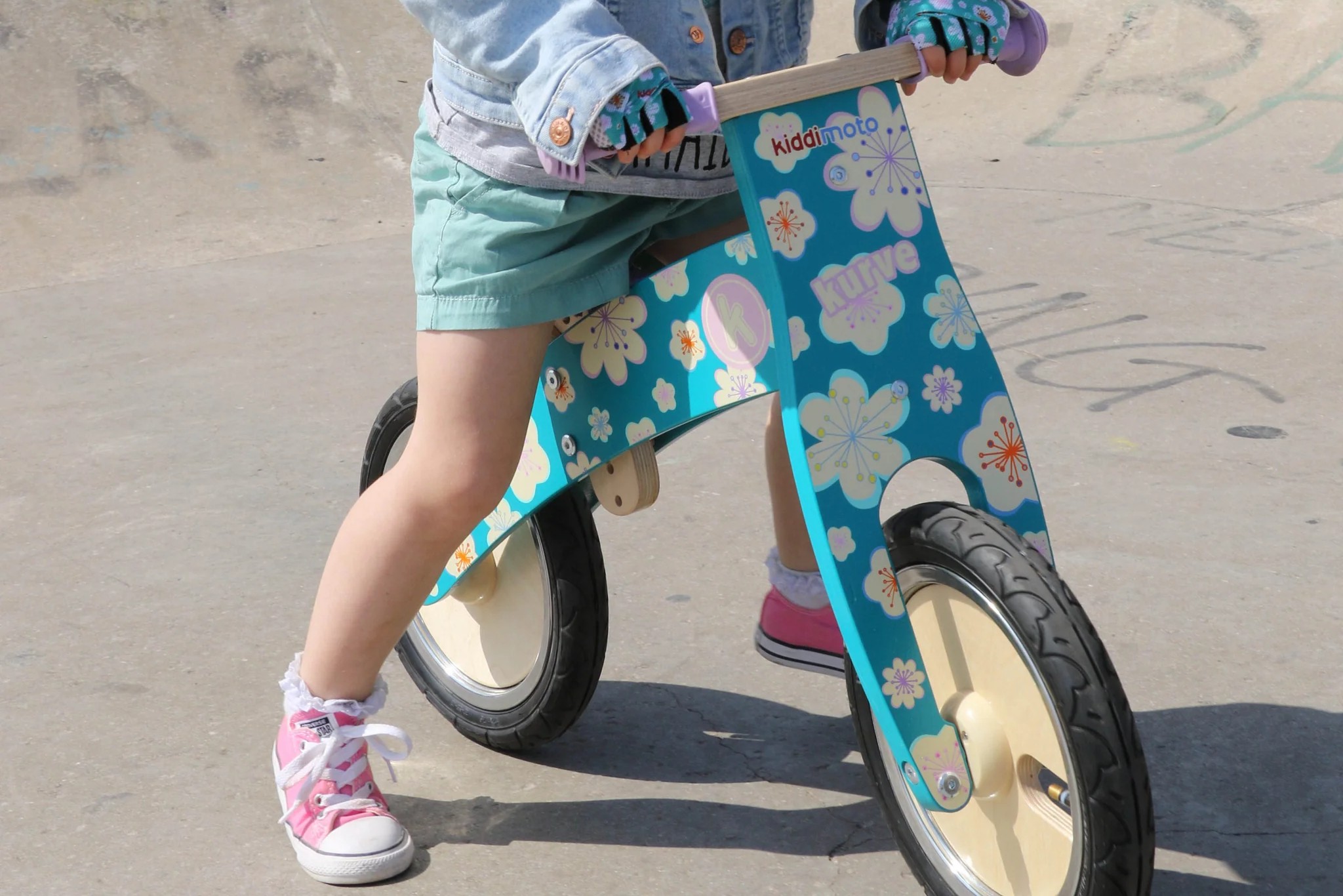 Kiddimoto Kurve